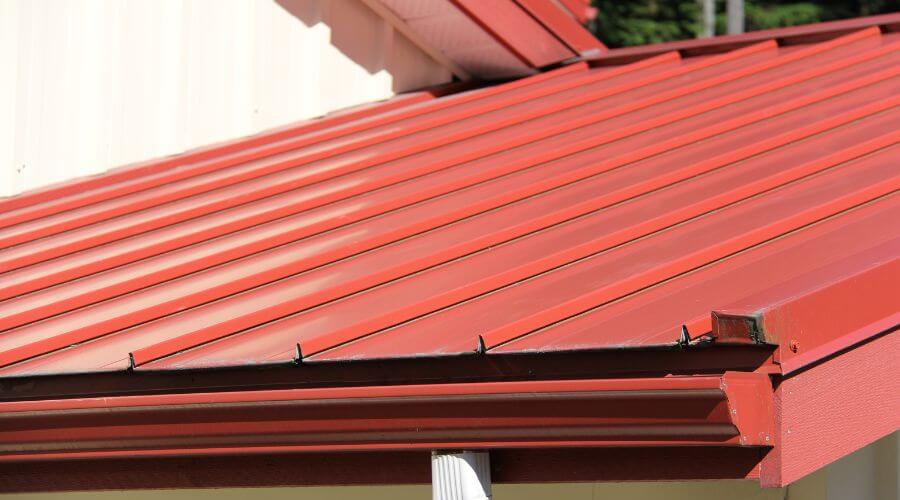 Professional metal roof installation in Sneads, FL